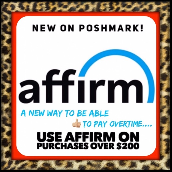 ๐ฅ๐ฅ๐ฅCLOSET CLEAROUT!!!๐ฅ๐ฅ๐ฅ NEW REDUCED PRICES on Luxury Designer Items!!!๐ฅ๐ฅ ๐๐๐ - Picture 13 of 17